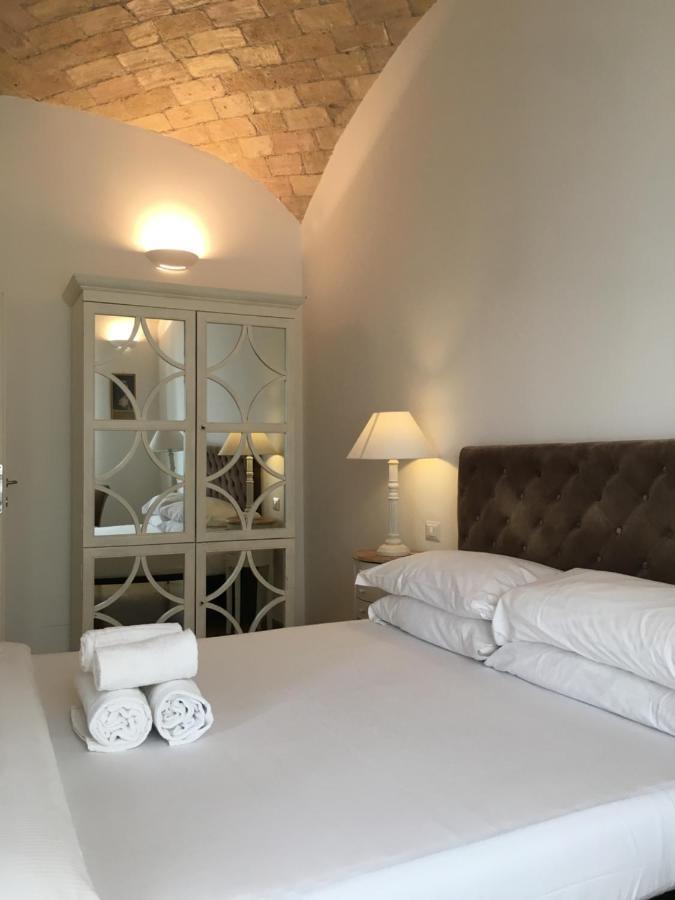 La Finestra Sul Colosseo B&B 1 Рим Екстериор снимка